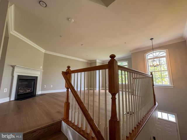 1640 PICCARD DR, Rockville, MD 20850