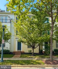 1640 PICCARD DR, Rockville, MD 20850