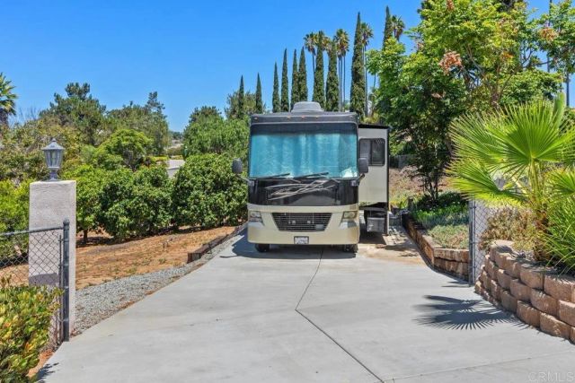 2273 Vista Valle Verde Drive, Fallbrook, CA 92028