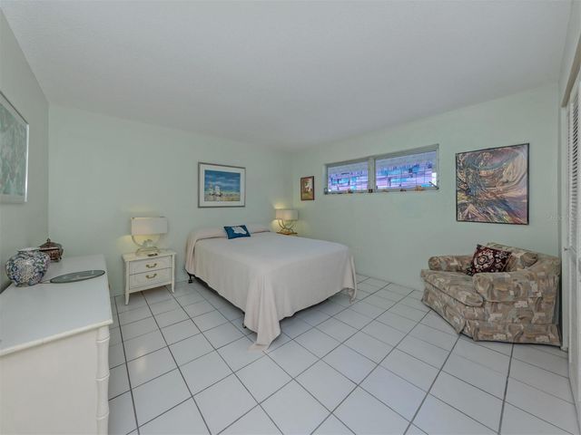 537 MANATEE CT 204, Venice, FL 34285