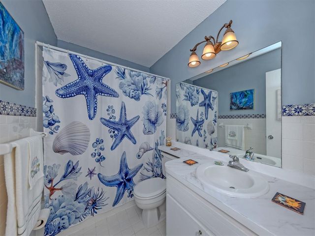 537 MANATEE CT 204, Venice, FL 34285