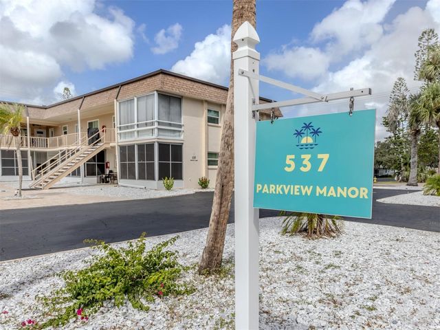 537 MANATEE CT 204, Venice, FL 34285