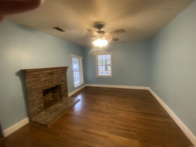 250 Jamestown Road, Desha, AR 72527