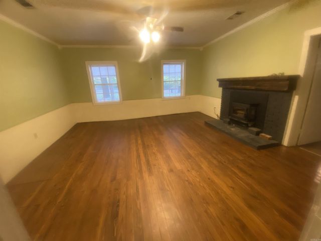 250 Jamestown Road, Desha, AR 72527