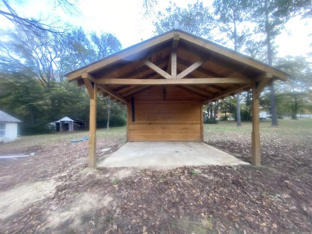 250 Jamestown Road, Desha, AR 72527