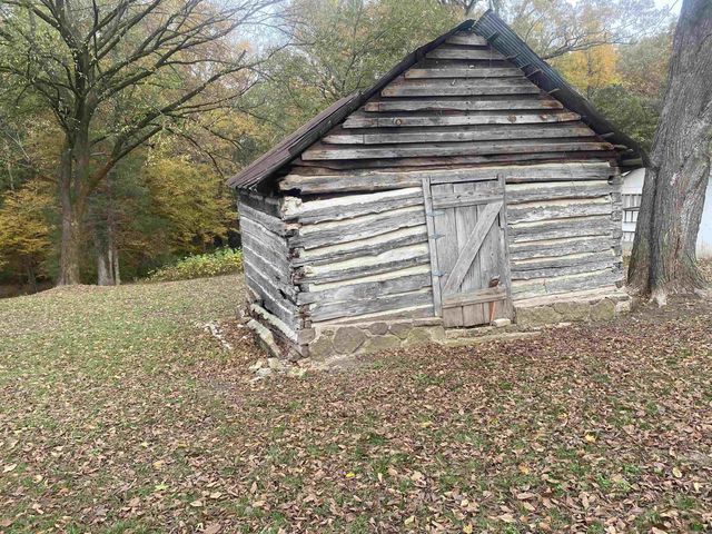 250 Jamestown Road, Desha, AR 72527