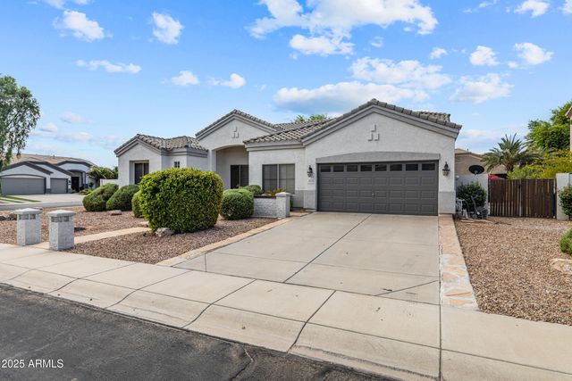 3111 E CANYON CREEK Drive, Gilbert, AZ 85295