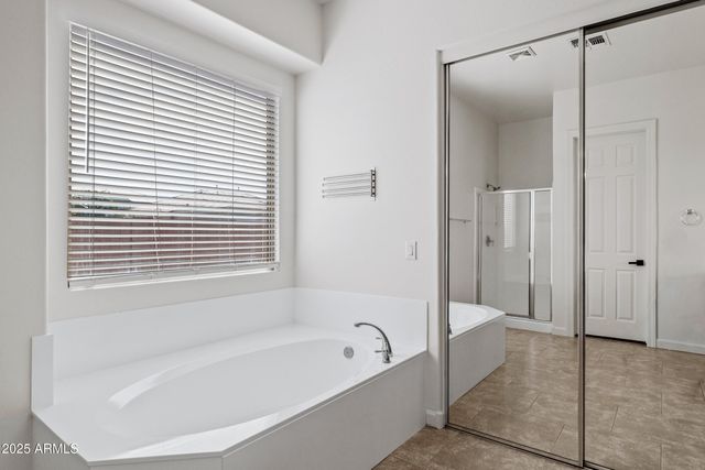 3111 E CANYON CREEK Drive, Gilbert, AZ 85295