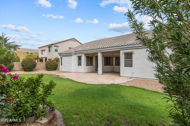 3111 E CANYON CREEK Drive, Gilbert, AZ 85295