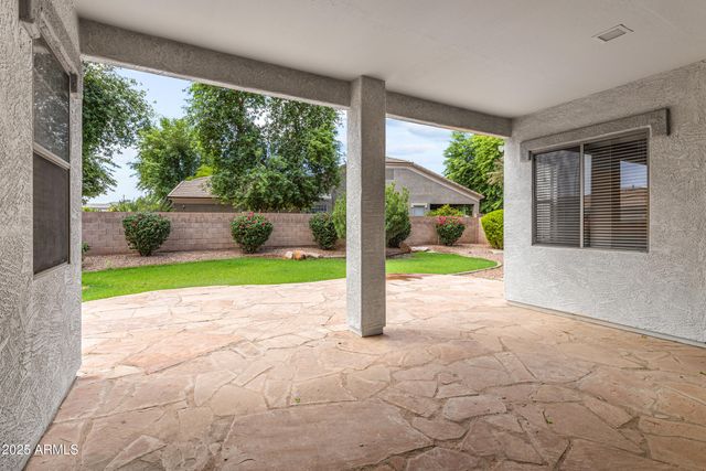 3111 E CANYON CREEK Drive, Gilbert, AZ 85295