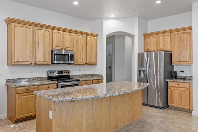 3111 E CANYON CREEK Drive, Gilbert, AZ 85295