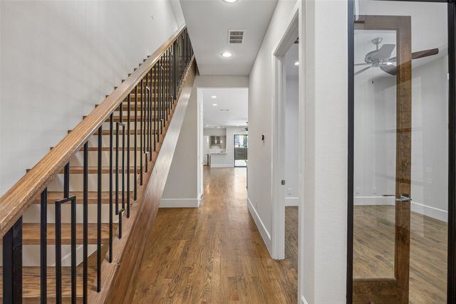 2319 N Prairie Avenue, Dallas, TX 75204