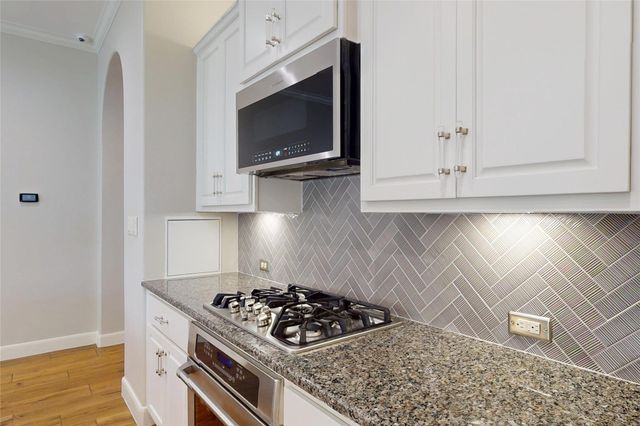 8870 Van Allen Drive, Spring, TX 77381