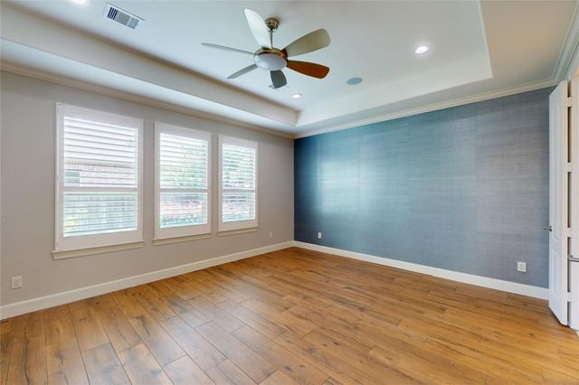 8870 Van Allen Drive, Spring, TX 77381