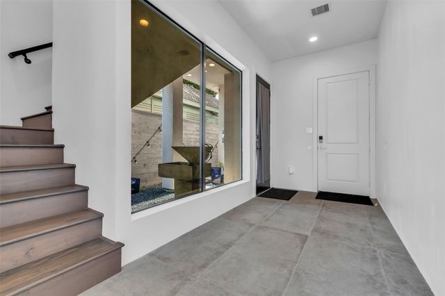 1214 Dart Street, Houston, TX 77007