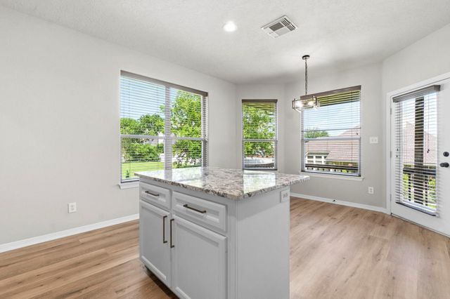 136 April Cove, Conroe, TX 77356