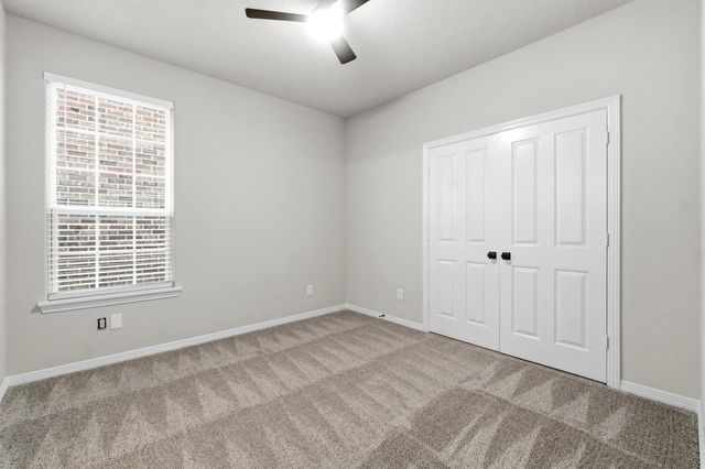 136 April Cove, Conroe, TX 77356