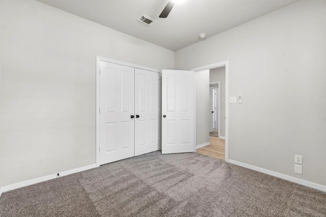 136 April Cove, Conroe, TX 77356