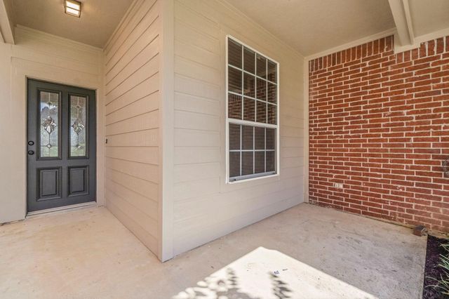 136 April Cove, Conroe, TX 77356