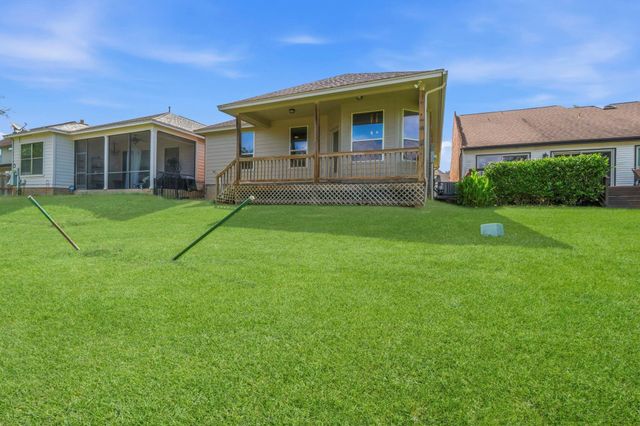 136 April Cove, Conroe, TX 77356