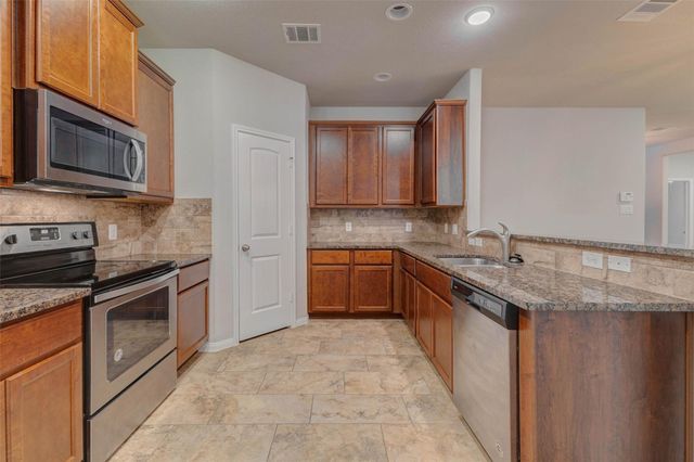 3811 Springcrest, Montgomery, TX 77356