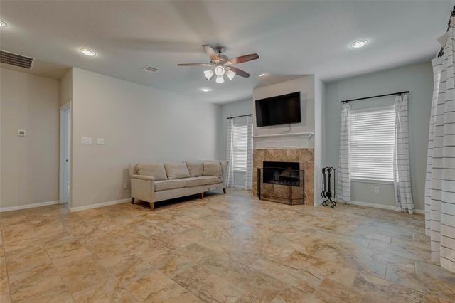 3811 Springcrest, Montgomery, TX 77356