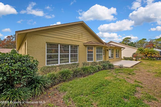 2587 Crystal Lake Drive, Spring Hill, FL 34606