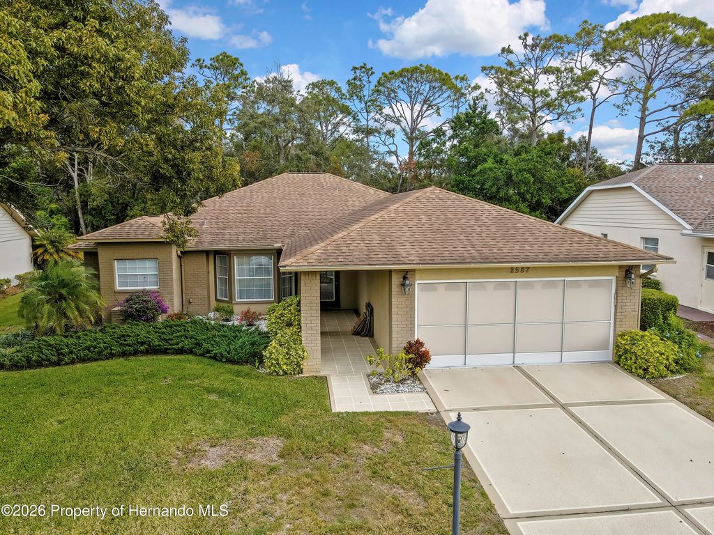 2587 Crystal Lake Drive, Spring Hill, FL 34606
