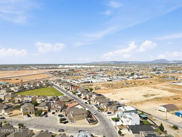 4020 LOMA DANTE Drive, El Paso, TX 79938