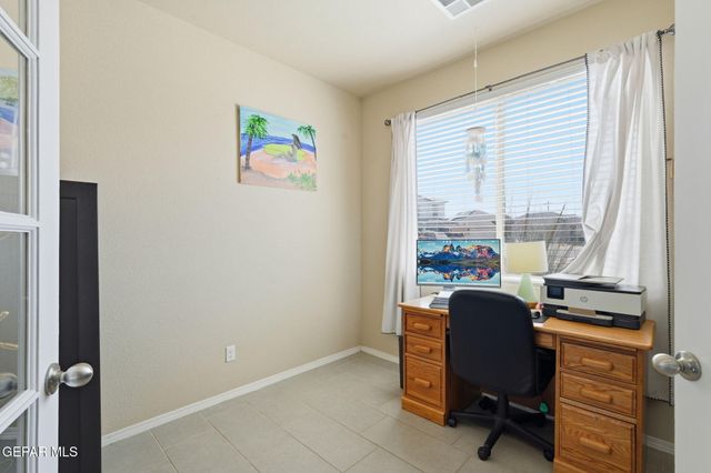 4020 LOMA DANTE Drive, El Paso, TX 79938