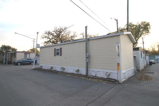 11750 S Homan Avenue 98, Merrionette Park, IL 60803