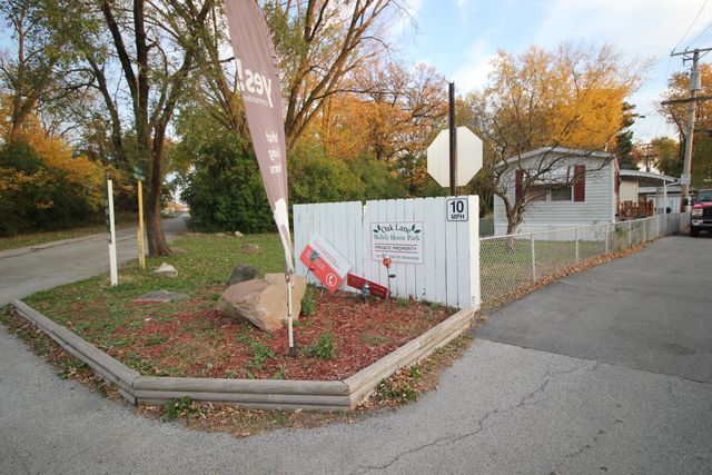 11750 S Homan Avenue 98, Merrionette Park, IL 60803