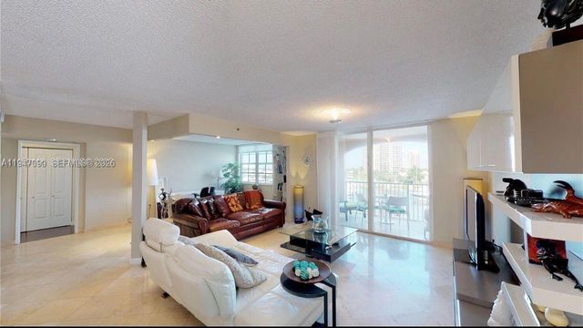 19877 E Country Club Drive 3608, Aventura, FL 33180