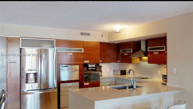 19877 E Country Club Drive 3608, Aventura, FL 33180