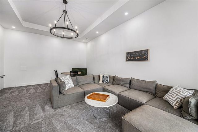 224 NW Locust Street, Lee's Summit, MO 64064