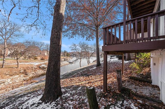 224 NW Locust Street, Lee's Summit, MO 64064