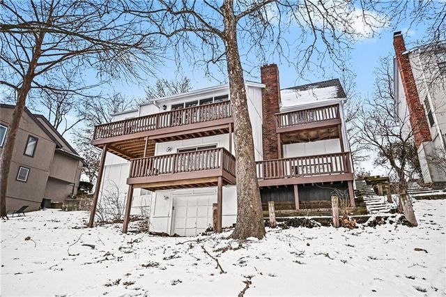 224 NW Locust Street, Lee's Summit, MO 64064