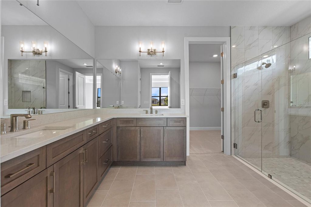 Image 10 of property listing at 14443 COASTAL WOODLAND LANE, Parrish, FL 34219