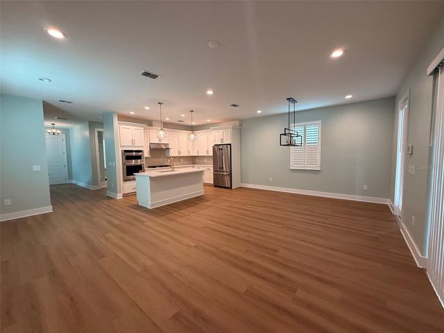 2567 LONG PINE AVENUE, Apopka, FL 32712