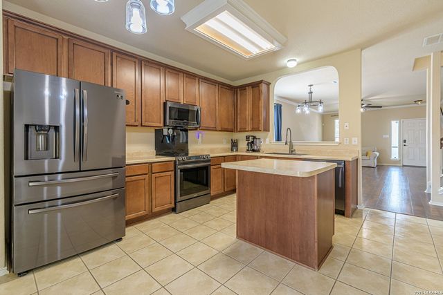 9602 Liberty Sound, Converse, TX 78109