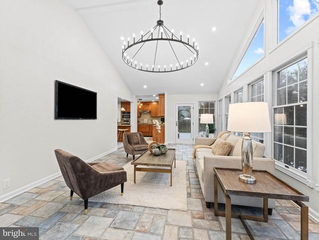 11 WHITEHAVEN DR, Lumberton, NJ 08048