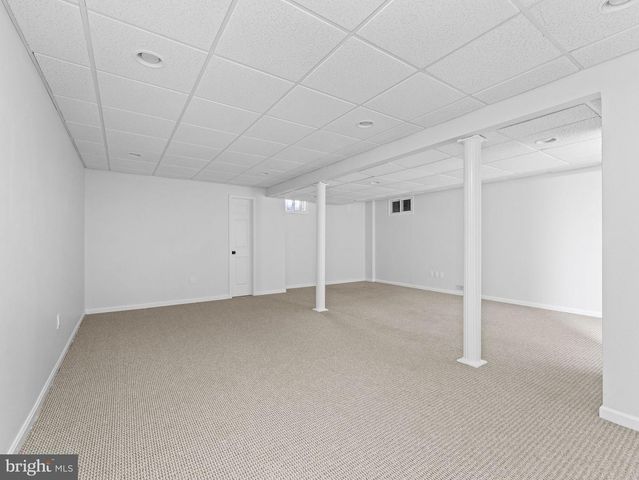 11 WHITEHAVEN DR, Lumberton, NJ 08048