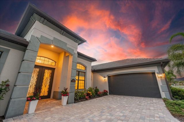 5732 MULLIGAN WAY, Lakewood Ranch, FL 34211