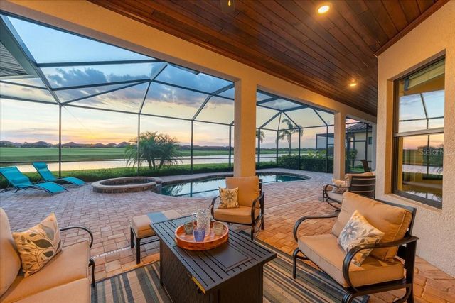 5732 MULLIGAN WAY, Lakewood Ranch, FL 34211