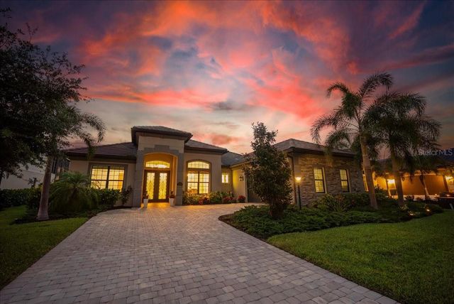 5732 MULLIGAN WAY, Lakewood Ranch, FL 34211