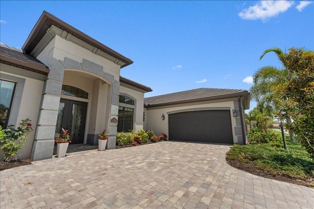 5732 MULLIGAN WAY, Lakewood Ranch, FL 34211