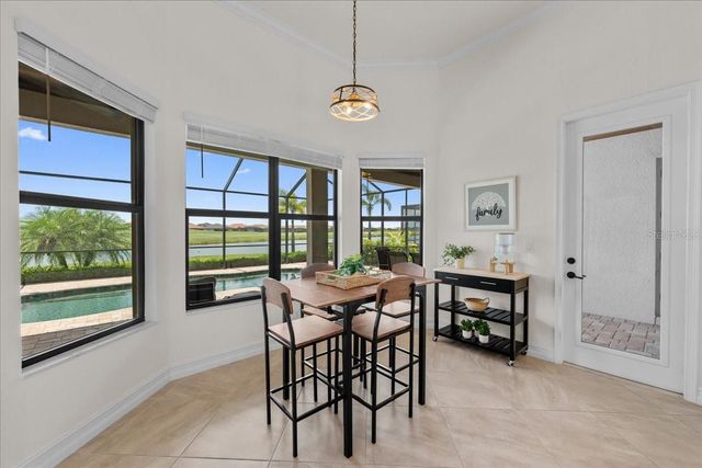 5732 MULLIGAN WAY, Lakewood Ranch, FL 34211