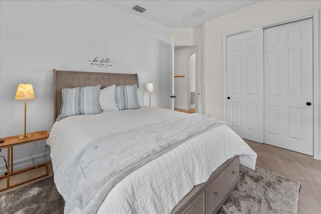 5732 MULLIGAN WAY, Lakewood Ranch, FL 34211
