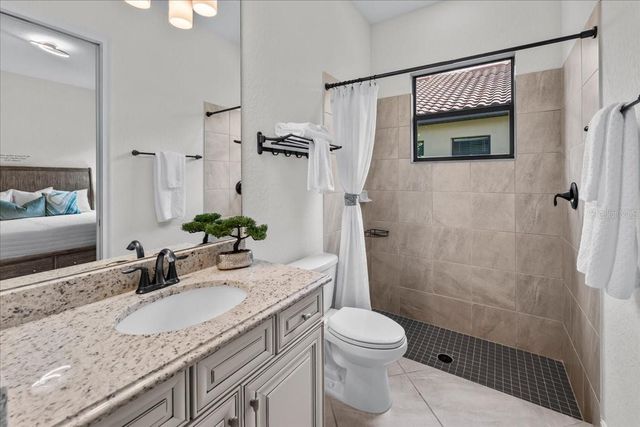 5732 MULLIGAN WAY, Lakewood Ranch, FL 34211