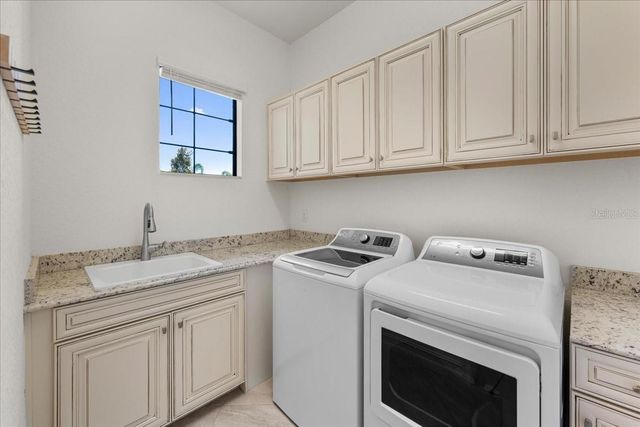 5732 MULLIGAN WAY, Lakewood Ranch, FL 34211